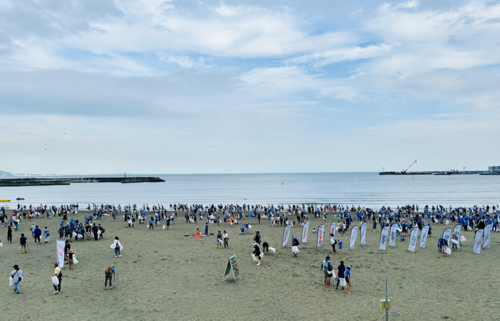 海さくらのゴミ拾い風景